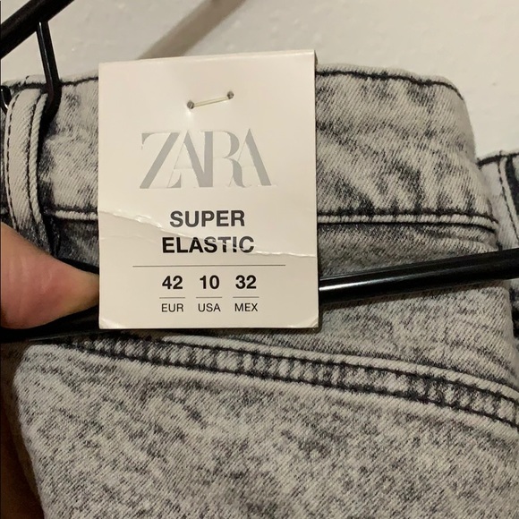 ZARA Acid wash hi rise jeans - Picture 3 of 3